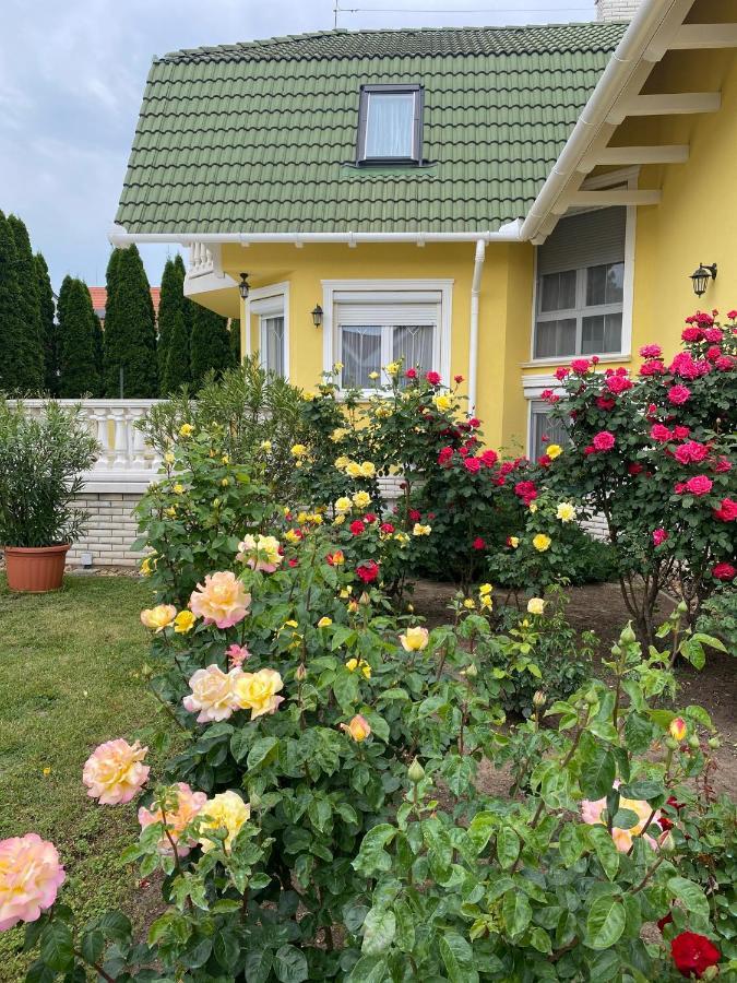 Margareta Apartmanhaz Διαμέρισμα Hajdúszoboszló Εξωτερικό φωτογραφία